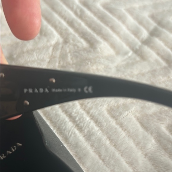 Prada black unisex sunglasses - Picture 3 of 3